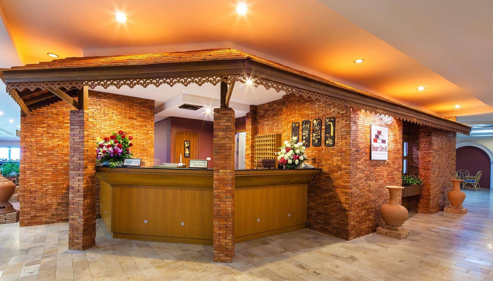 Baan Din Ki Hotel Chiang Mai Luaran gambar